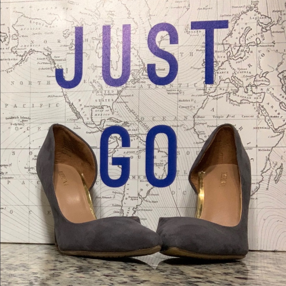 Merona Blue sued heels. Size 6